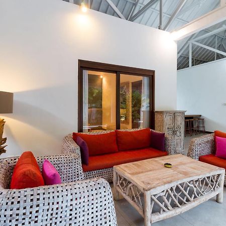Villa Camelia Seminyak Esterno foto