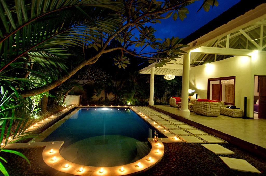 Villa Camelia Seminyak Esterno foto