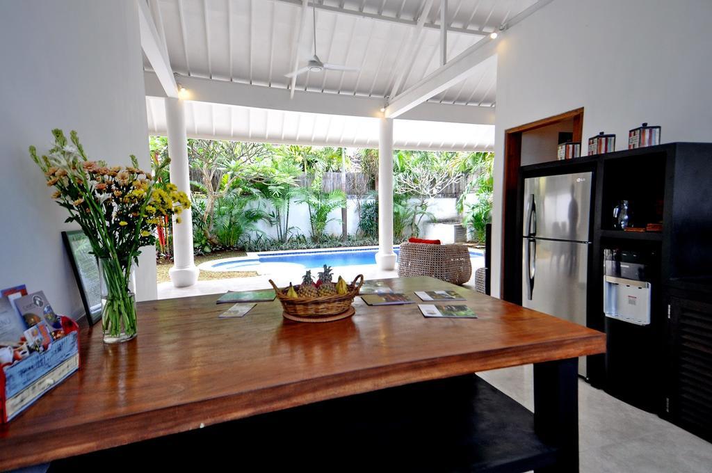 Villa Camelia Seminyak Esterno foto