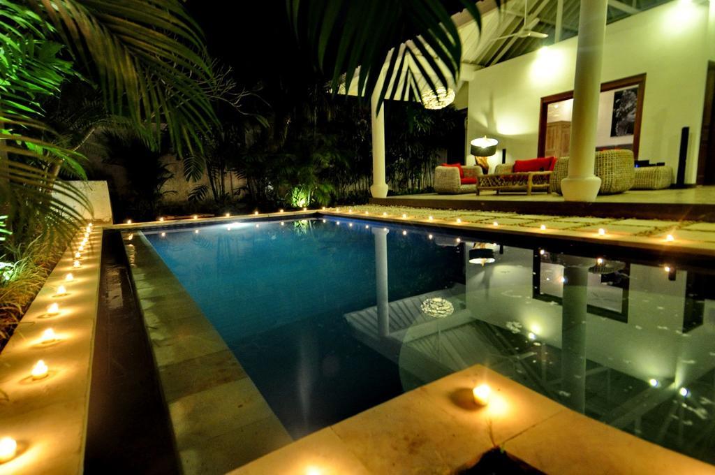 Villa Camelia Seminyak Esterno foto