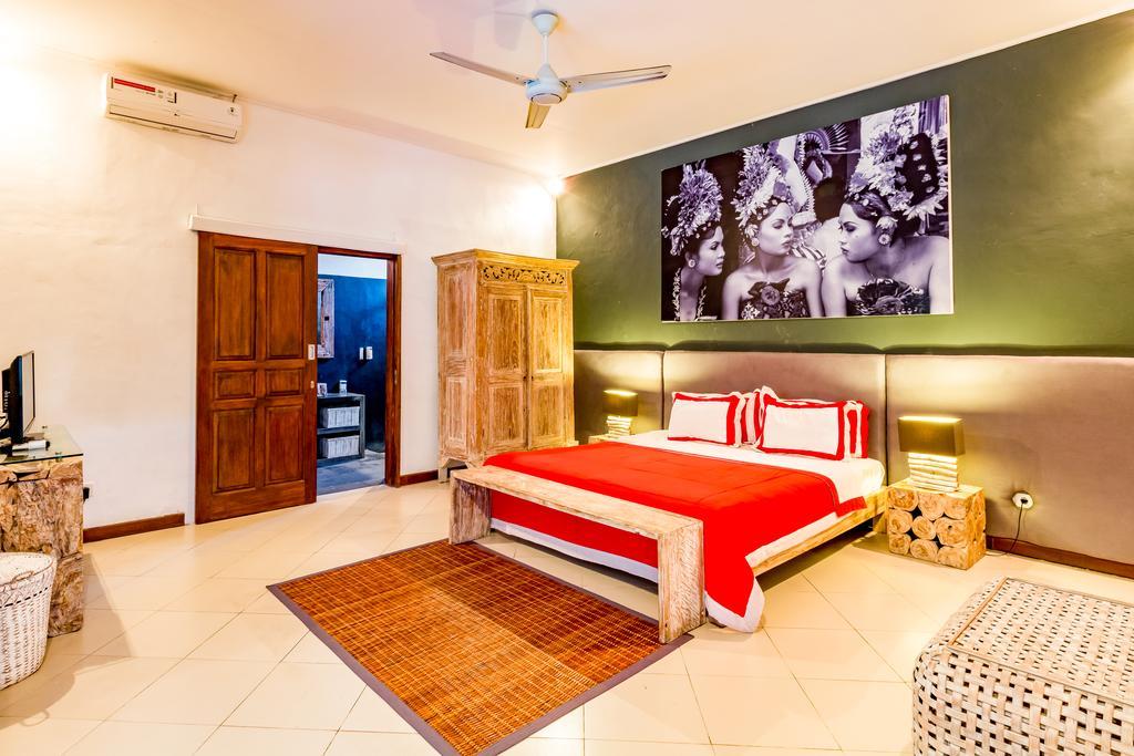 Villa Camelia Seminyak Esterno foto