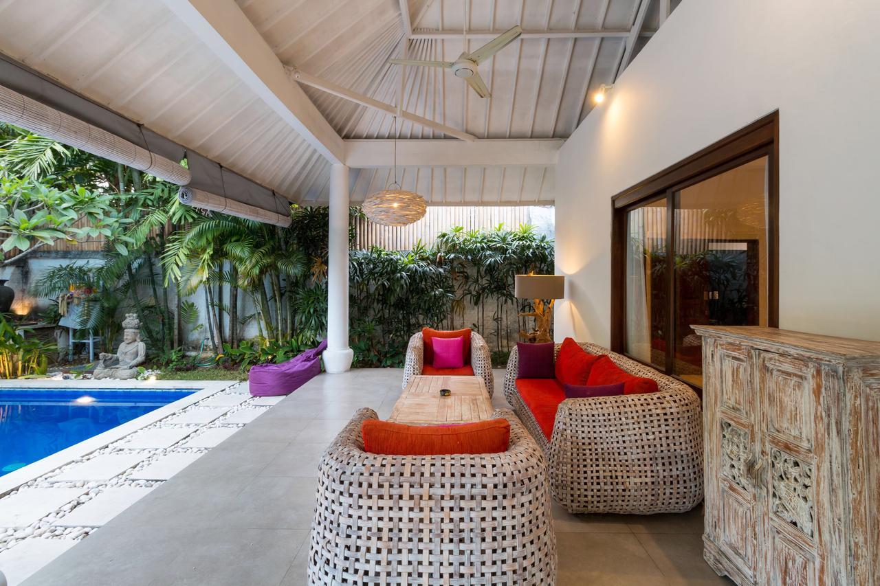 Villa Camelia Seminyak Esterno foto