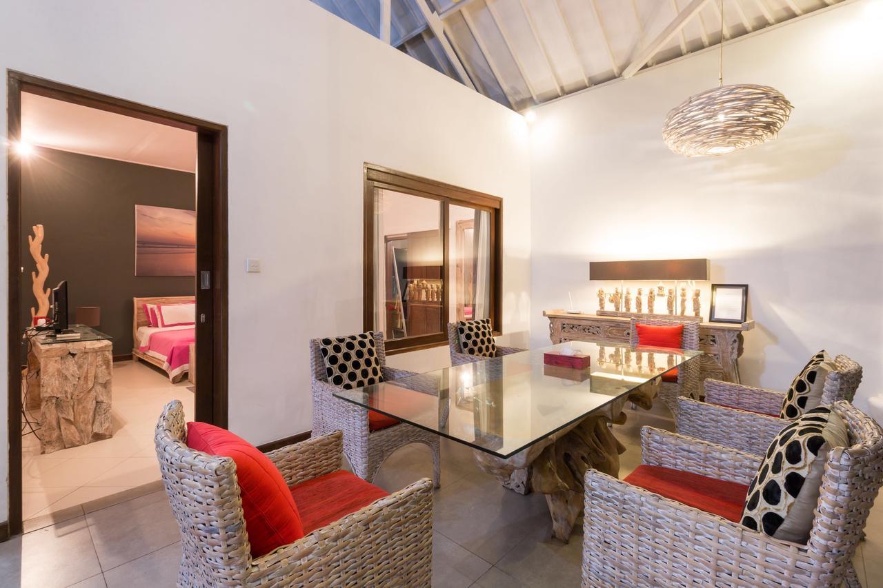 Villa Camelia Seminyak Esterno foto